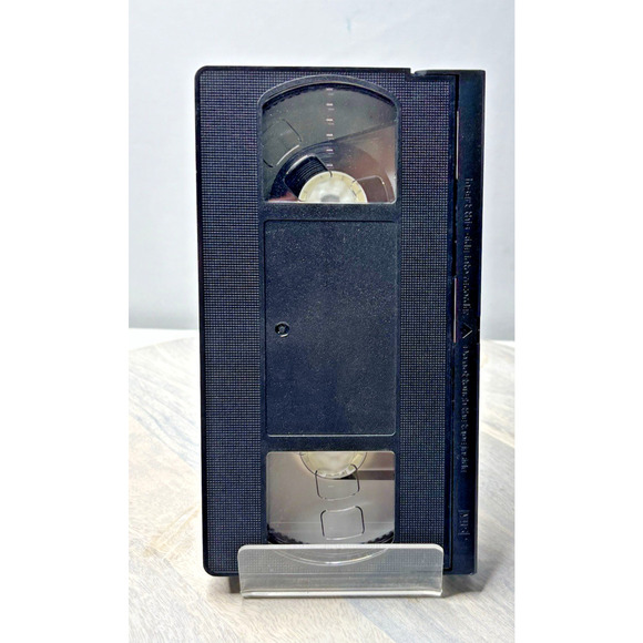 Arthur - D.W. Rides Again (VHS) - Picture 3 of 3